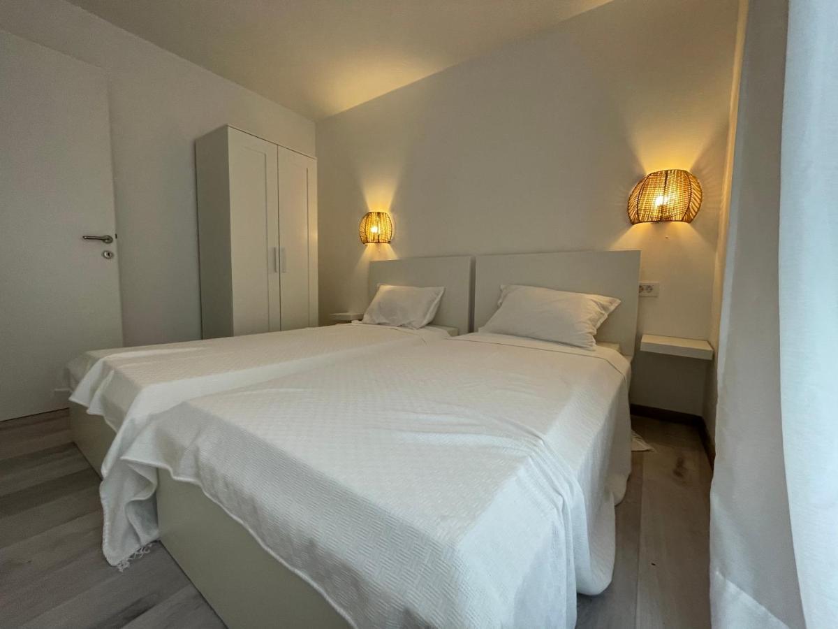 Vila Regina Apartment Regina With Swimming Pool イェゼラ エクステリア 写真