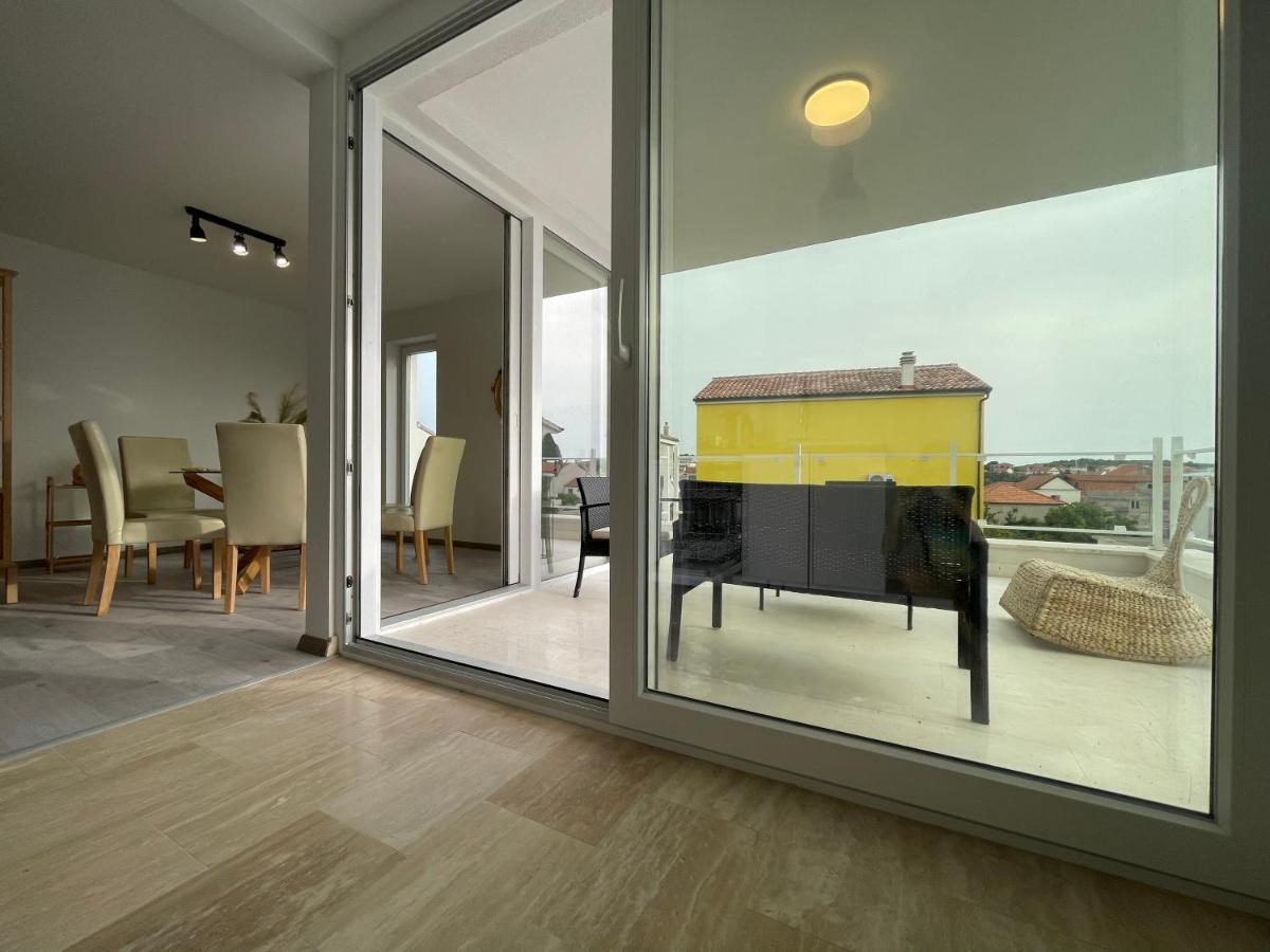 Vila Regina Apartment Regina With Swimming Pool イェゼラ エクステリア 写真