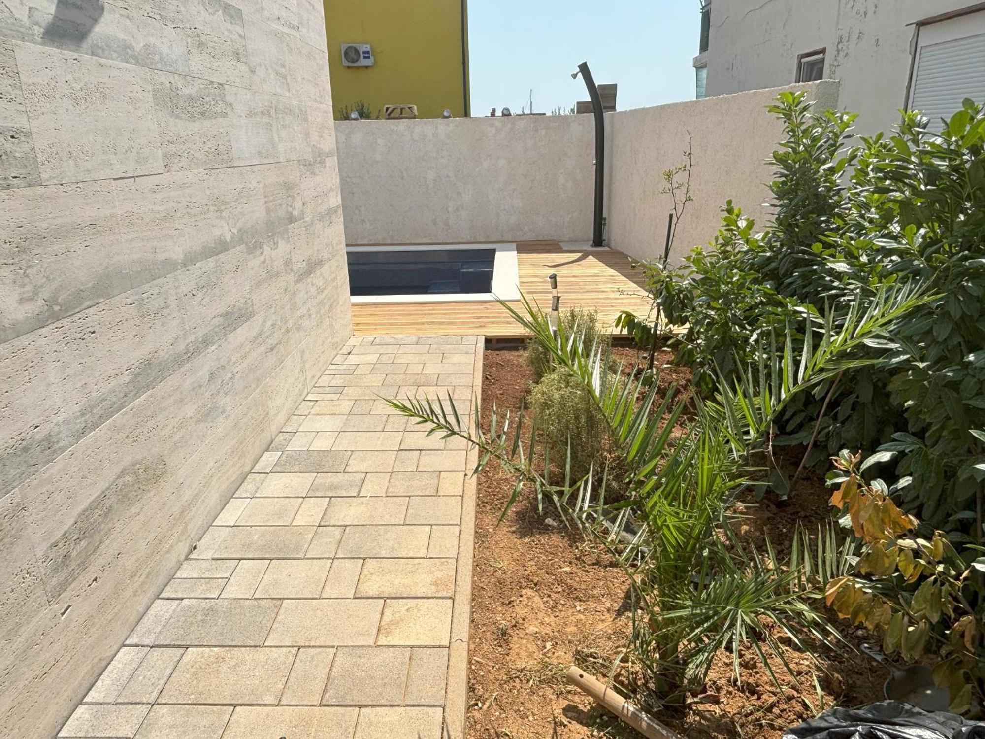 Vila Regina Apartment Regina With Swimming Pool イェゼラ エクステリア 写真
